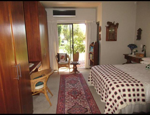 1 BEDROOM TOWNHOUSE FOR SALE IN RETIRE AT MIDSTREAM